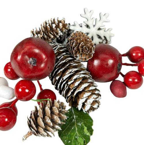 adorno paquete piñas navidad las figuras miden aproximadamente 3cm de alto x 2 cm de ancho