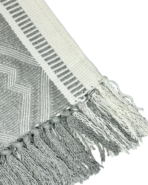 camino jaquard rombos gris  180x32 cm