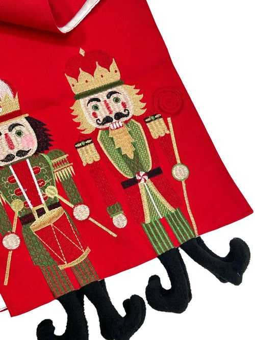 camino navideño  bordado cascanuez rojo 180x33cm